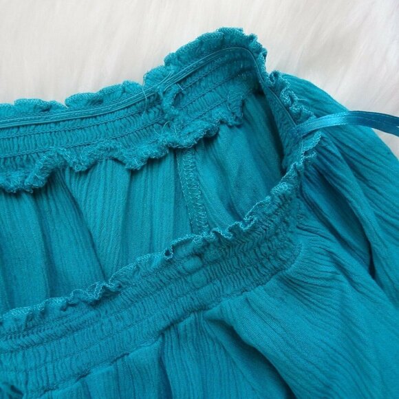 💰3/$25 Self E Off The Shoulder Peasant Top Blouse Smocked Flowy Boho XS - Picture 10 of 10